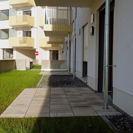 Design Apartment Nr 2 Mit Terrasse Und Parkplatz 施特劳宾 外观 照片