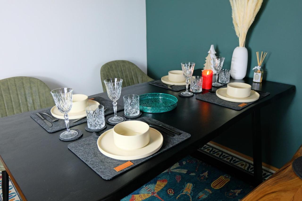 Design Apartment Nr 2 Mit Terrasse Und Parkplatz 施特劳宾 外观 照片